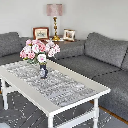 Апартаменты 3 Bedroom Gorgeous In Borhaug